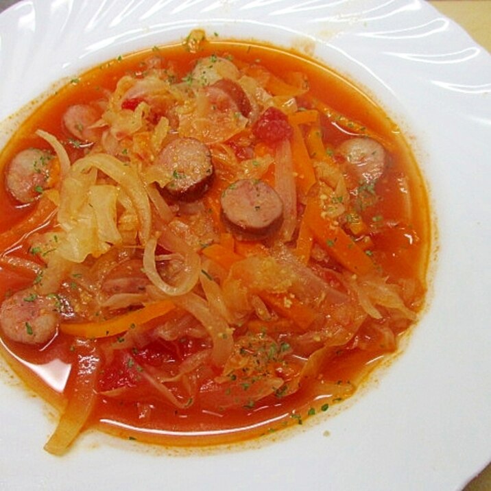 野菜とウインナーのトマトスープ